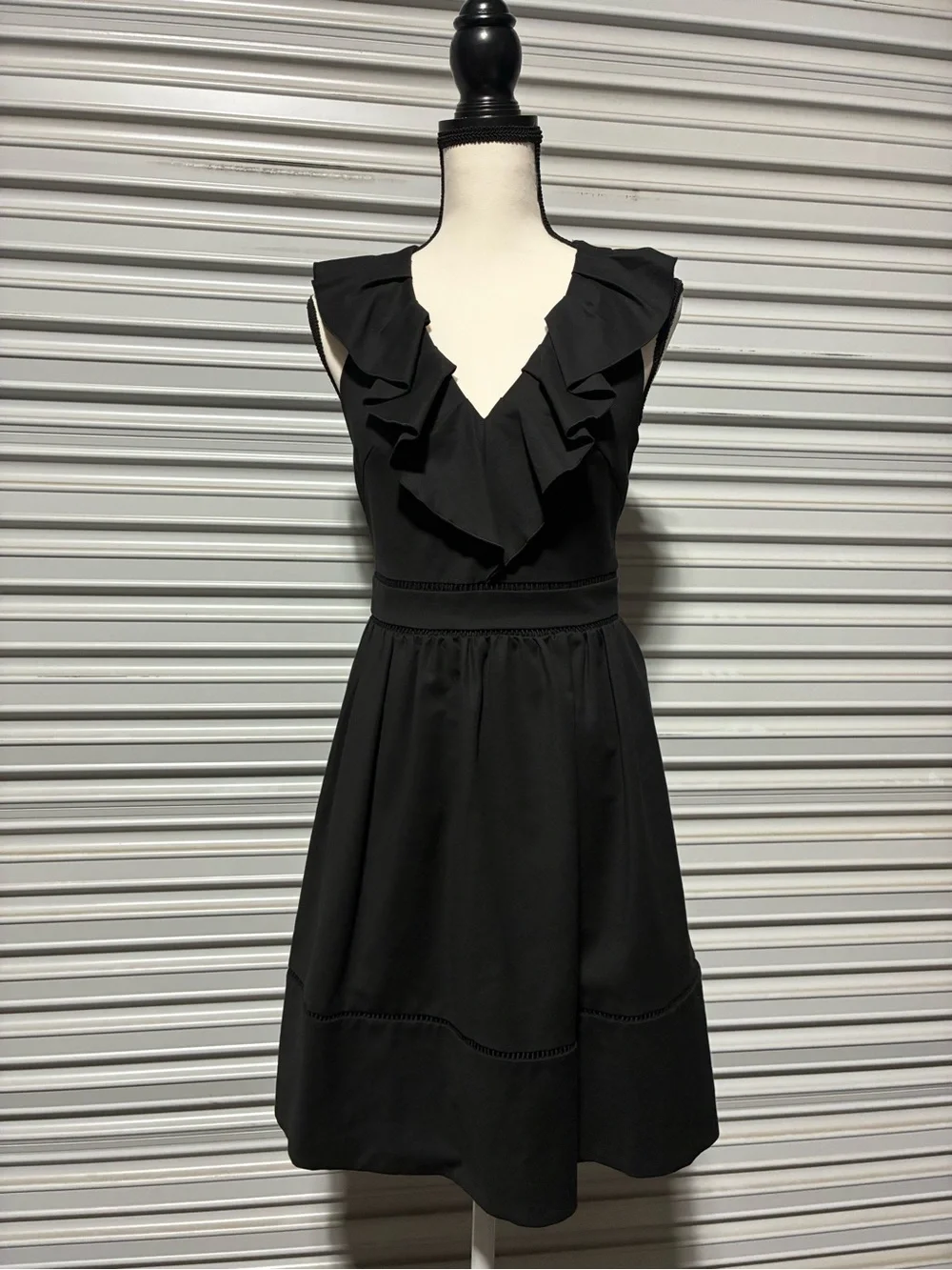Kate Spade New York Black Ruffle Neck Poplin Dress Sz 4